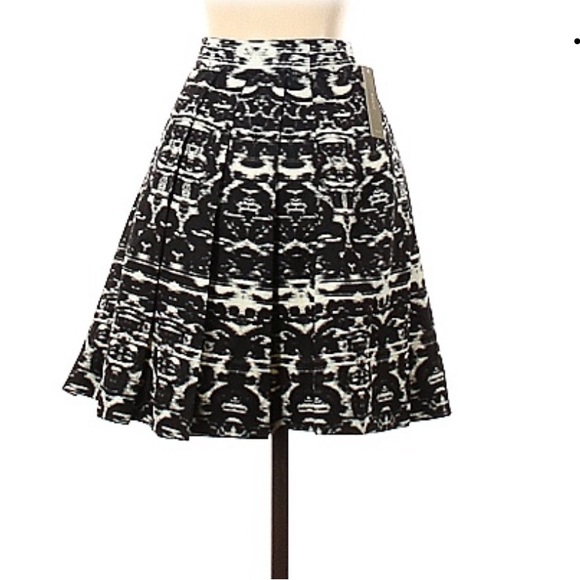 NWT J. Crew Pleated Skirt, Size 00 Black White, Lined - Picture 8 of 11